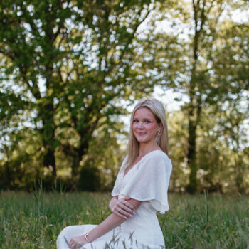 Babysitter in Columbia: Grace