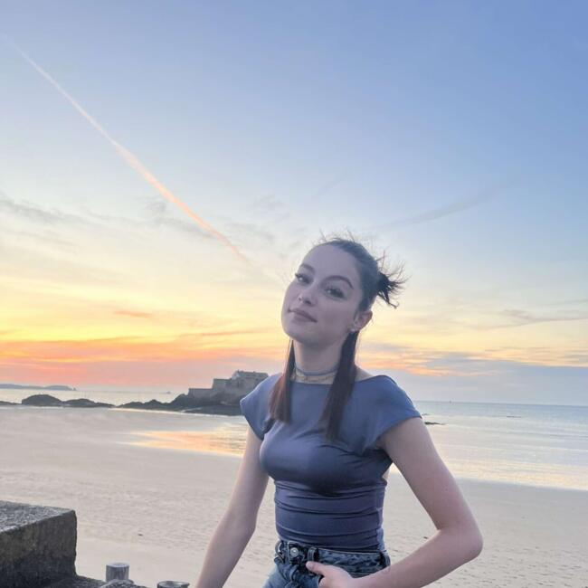 Babysitter in Saint-Marc-sur-Couesnon: Luna