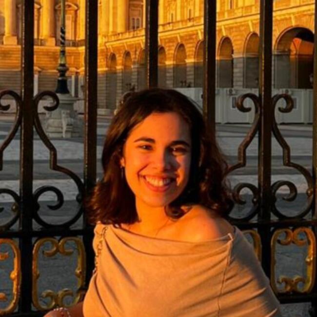 Babysitter in Madrid: Alicia
