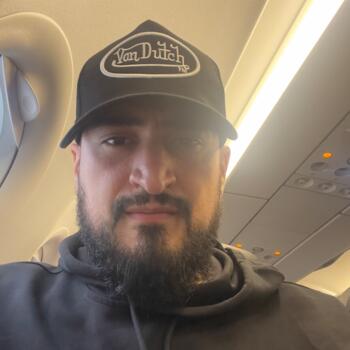 Trabajo para niñera en Girardota: trabajo de niñera Hernán David