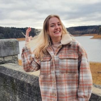Babysitter in Eupen: Flora