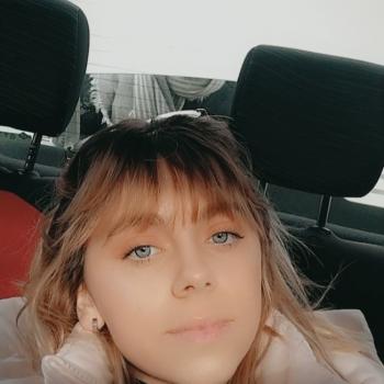 Amiens 베이비시터: Maily