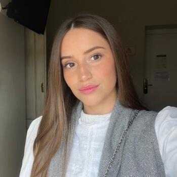 Nanny in Córdoba: Victoria