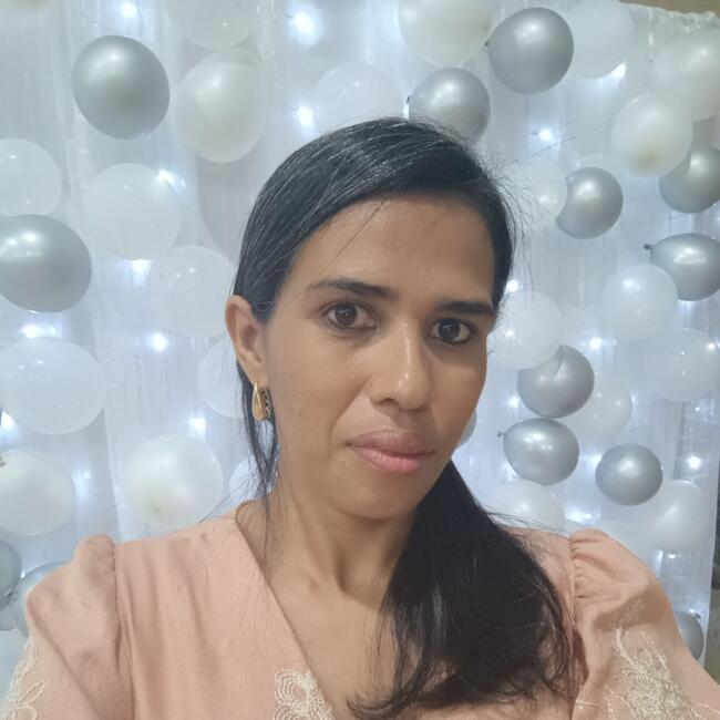 Babysitter in Palmas: Suzana