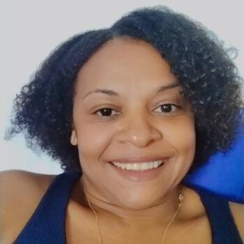 Babysitter São José do Rio Preto: Marilene