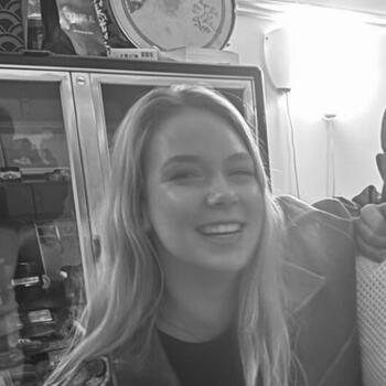 Babysitter in Hendrik-Ido-Ambacht: Naomi