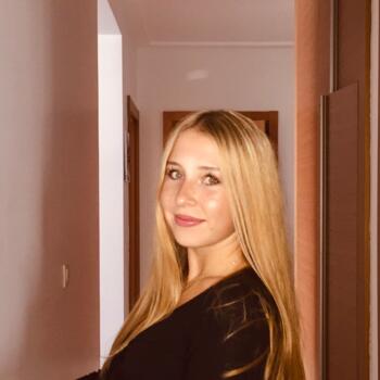 Baby-sitter in Oakville: Amaliia