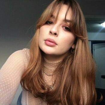 Babá em Curitiba: Jhennifer