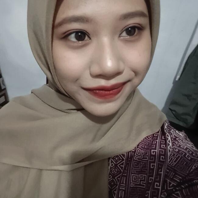 Babysitter in Jakarta: Ziya