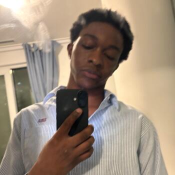 Baby-sitter in Etobicoke: Jonathan