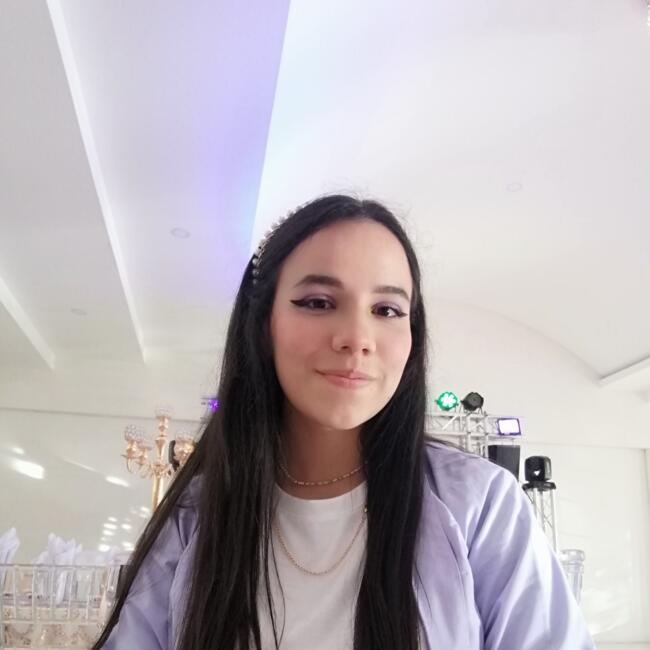 Niñera en Cartago: Amy Díaz Arbustini