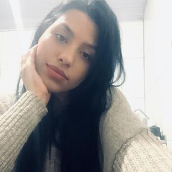 Babysitter Osasco: Taily