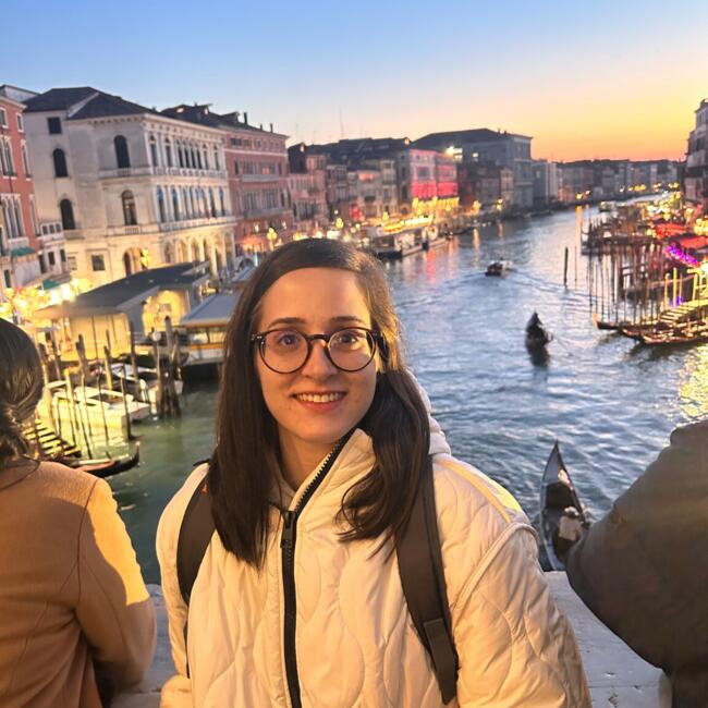 Babysitter in León: Miriam