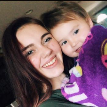 Babysitter in Moore (Oklahoma): Kelly R