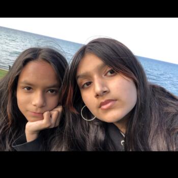 Baby-sitter in Toronto: Patricia and Asmaa's