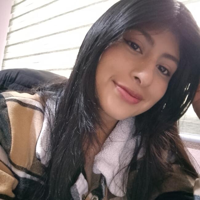 Niñera en Quito: Angie