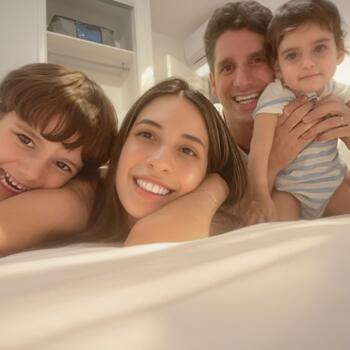 Trabajo de canguro en Ronda: trabajo de canguro Tamara