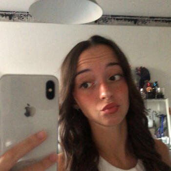 Babysitter Sanary-sur-Mer: Sandra