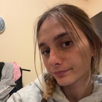 Babysitter a Taggia: Anna