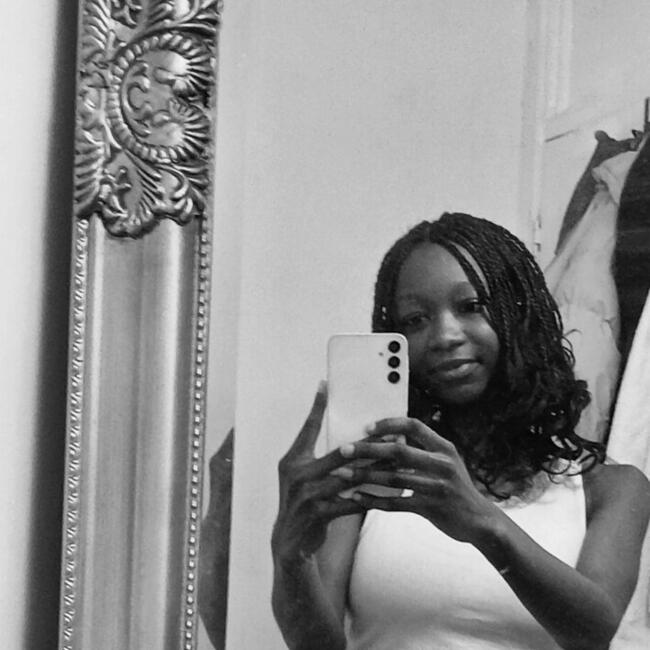 Babysitter in Milton Keynes: Irie Deborah