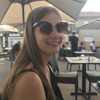 Oppas in Hekelingen: Jasmijn