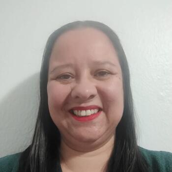 Babá Gravataí: Jovina