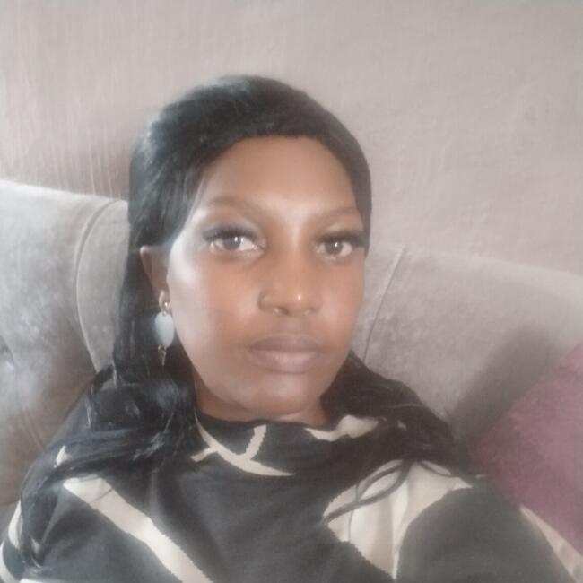 Babysitter in Midrand: Fungile