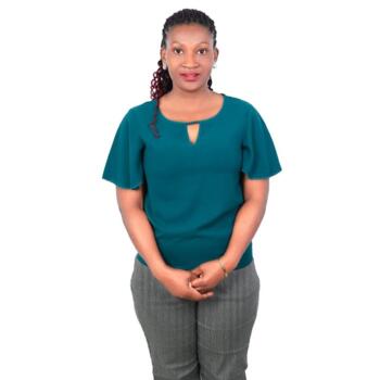 مربية أطفال في أبوظبي: Sumayiya