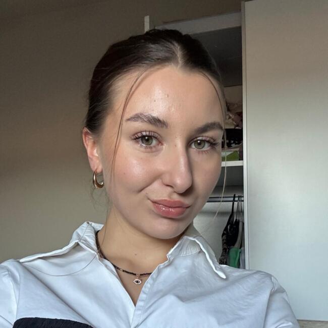 Babysitter in Poznan: Oliwia