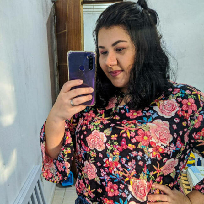 Emprego de babá em Recife: Olimpia