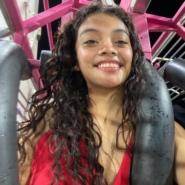 Babysitter in Panama City: Anyuri