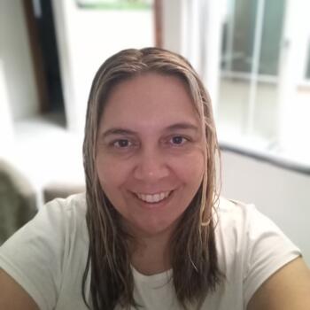 Babá Uberlândia: Juliana