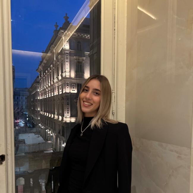 Babysitter in Galliate: Marta