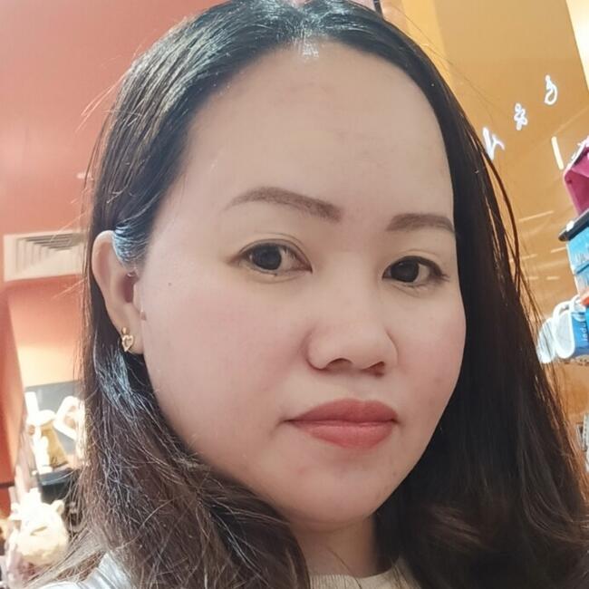 Babysitter in Dubai: Lourdes