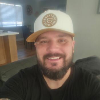 Babysitting job in Perris: babysitting job Dallas