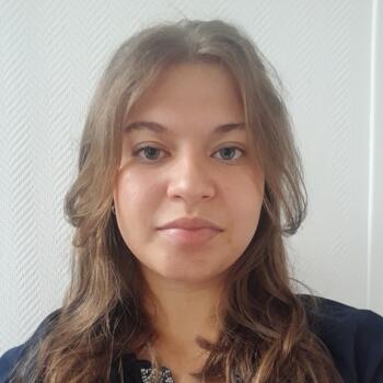 Babysitter in Tourcoing: Emelyne