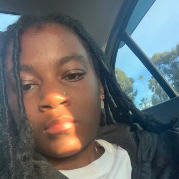 Babysitter Grand Terrace: Raquel