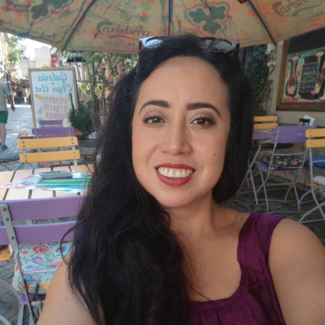 Babysitter in Paris: Paloma