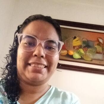 Niñera en Comayagua: Debbie Abigail