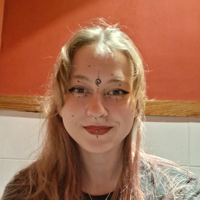 Babysitter in Gloucester (Virginia): Sierra