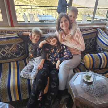 Nanny job in Madrid: babysitting job Rutix