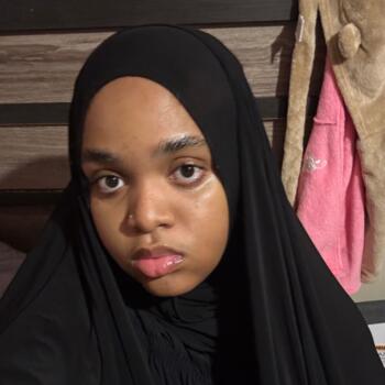 Babysitter in Philadelphia: Hafsah