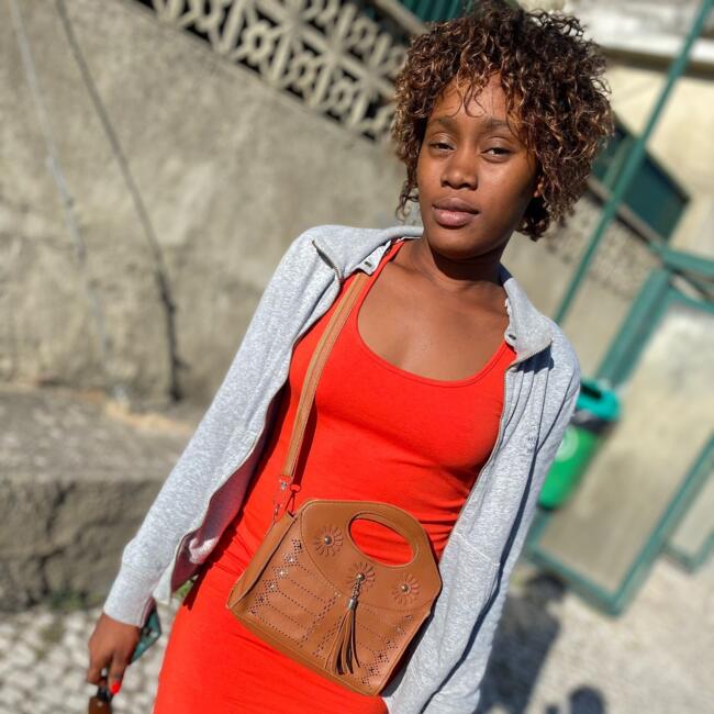 Childminder in Lisbon: Eldceina( Nana)