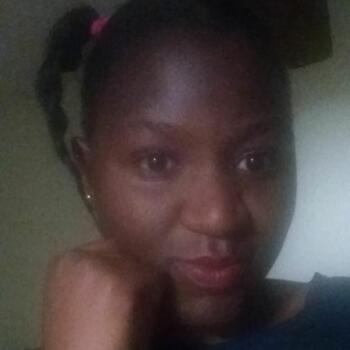 Babysitter Laguna Niguel: Caroline