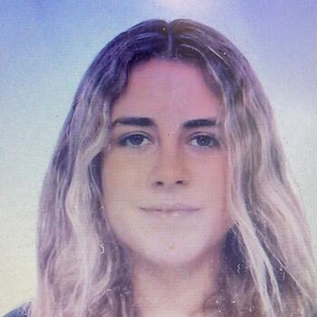 Babysitter in London: Olivia