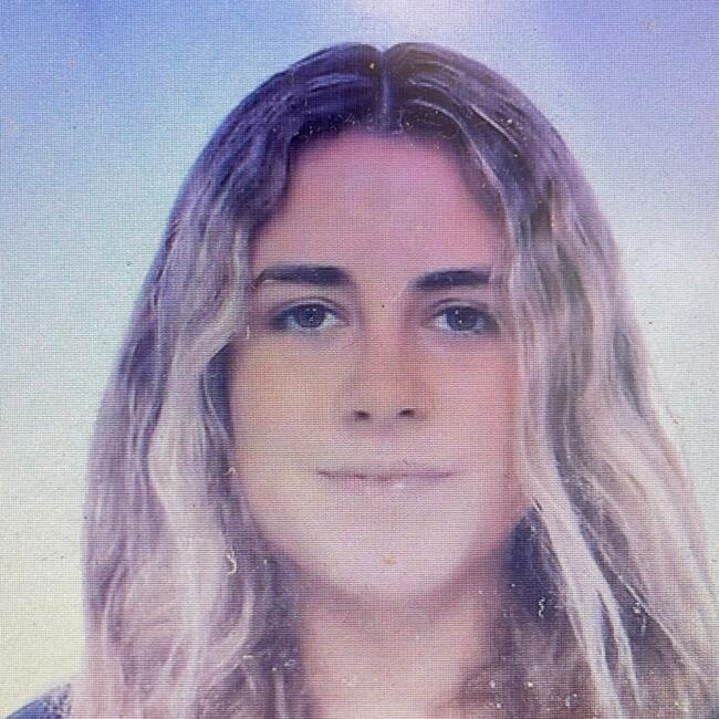 Babysitter in London: Olivia