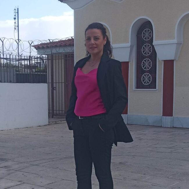 Babysitting job in Áno Liósia: ΟΛΓΑ