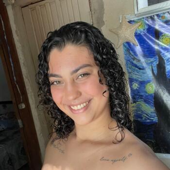 Babysitting job in Cachoeiro de Itapemirim: babysitting job Hiorrana