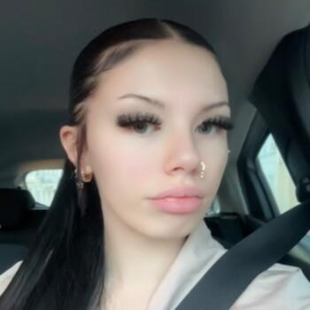 Babysitter in Boulogne-sur-Mer: Lola