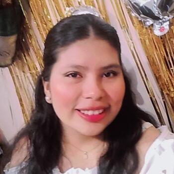 Babysitter in Santa Rita: Claudia